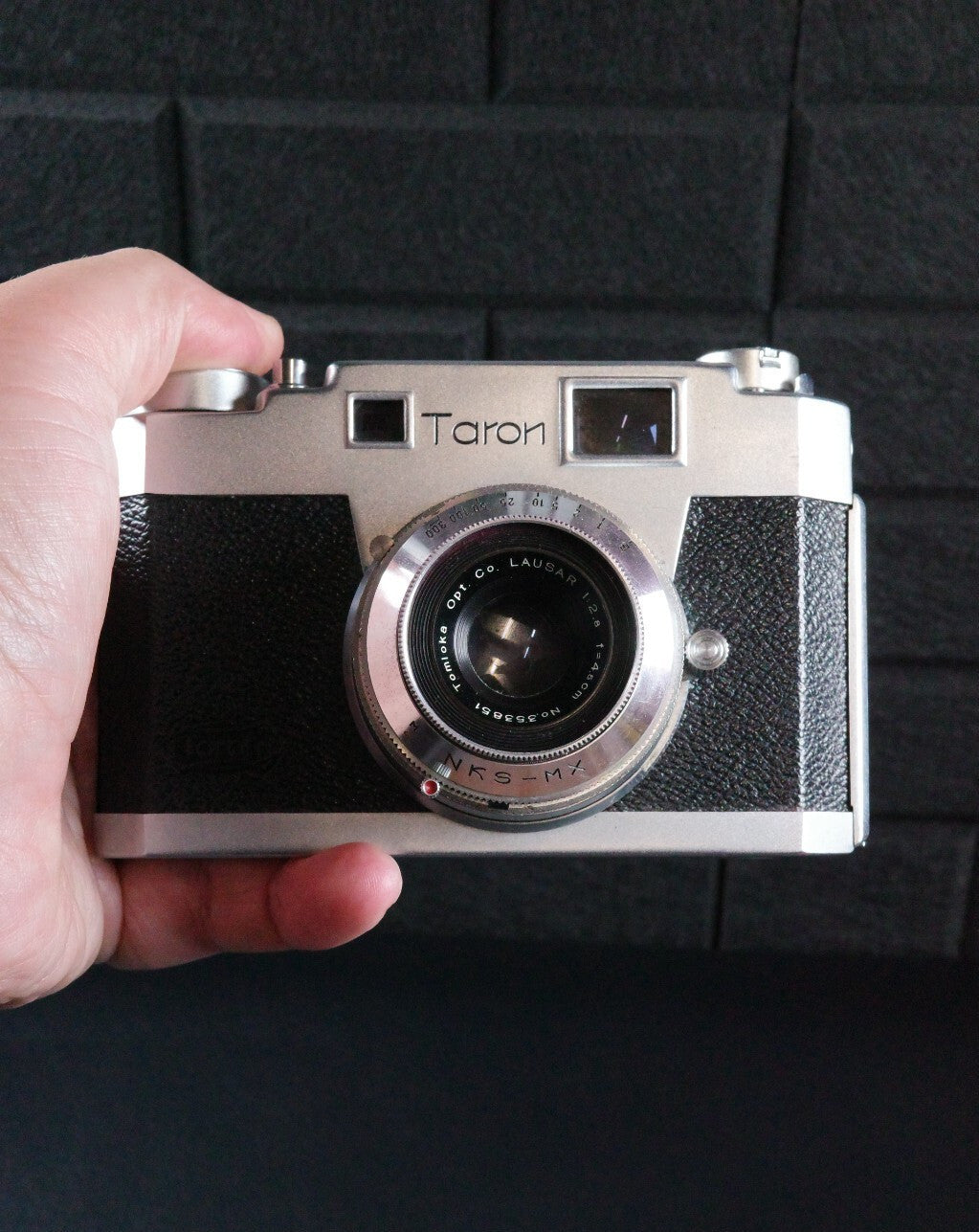Taron 35 Vintage 1950's Camera + Case - Winds & Fires - Faulty Jammed Focusing Lever