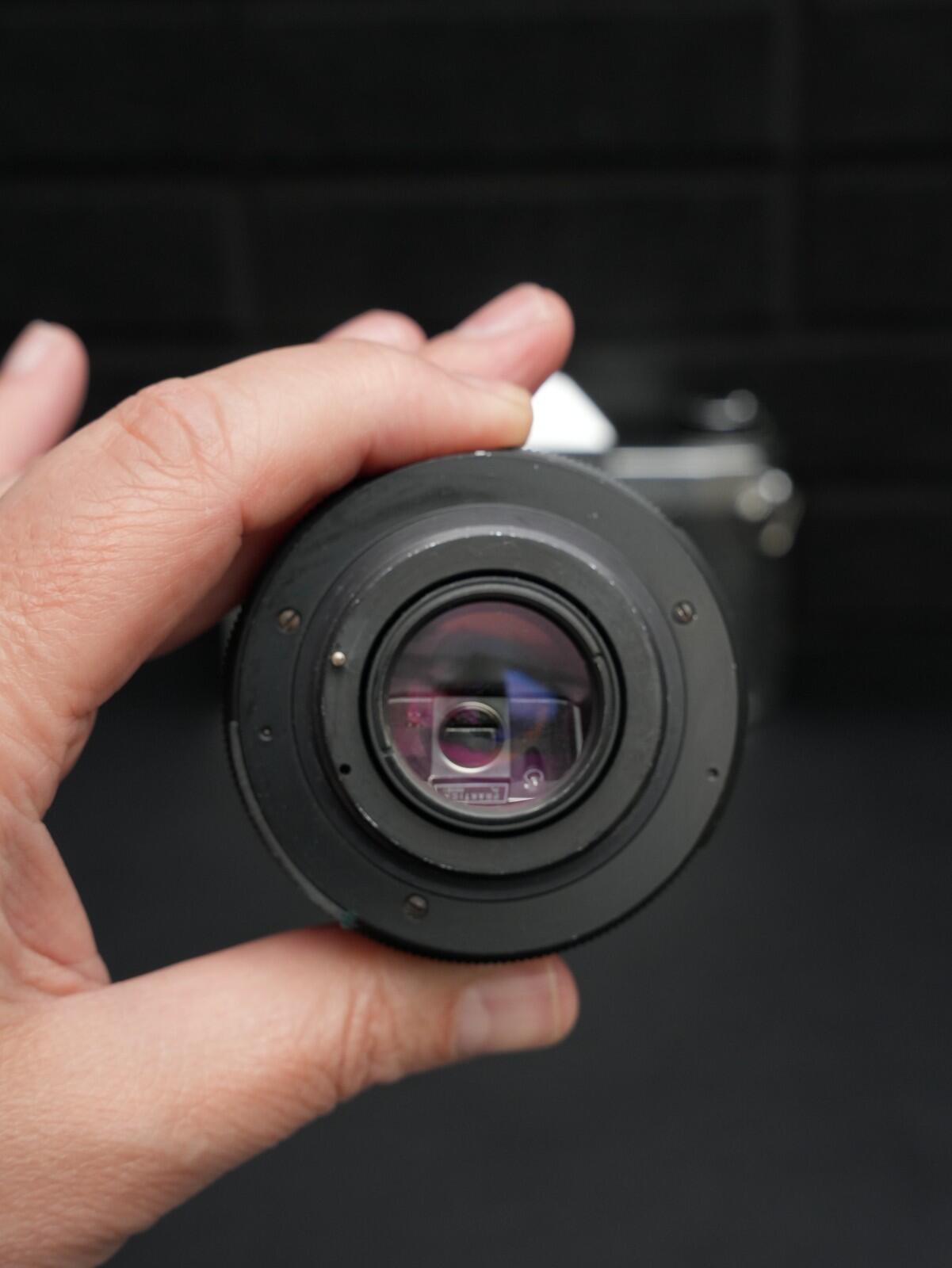 Praktica PL Nova 1 1960's 35mm Film Camera + Pentacon 50mm 1.8 Lens - Faulty (Read Description)