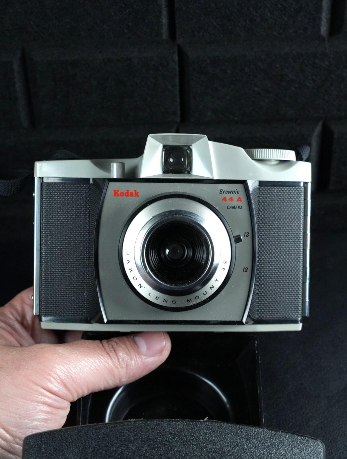 Kodak Brownie 44A Vintage 1960's 127 Film Camera & Case -  Tested & Working W540