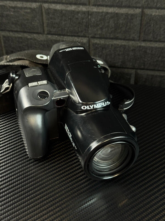 Olympus iS-1000 AF 35mm Film SLR Camera - Faulty, Read Description (E311)