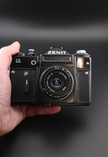 Zenit 11 35mm SLR Film Camera + Industar 50mm Pancake Lens - Tested & Working