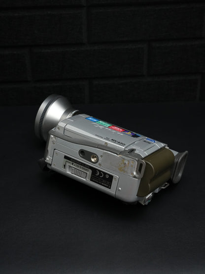 Canon DM-MV430i E 200x Digital Video Camera Camcorder & Extras - Fully Working