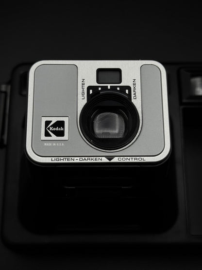 Vintage 1979 Kodak Handle 2 Instant Camera With Box & Manual - Untested
