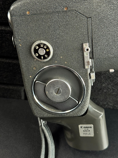 Canon Reflex Zoom 8-3 Vintage 1960's 8mm Cine Movie Camera - Tested & Working