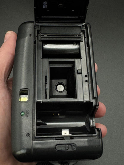 Praktica Sport Royale Retro Point & Shoot 35mm Film Camera - Tested & Working