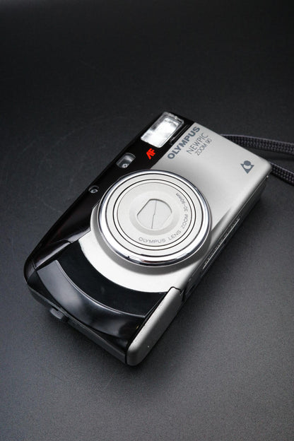 Olympus NewPic Zoom 90 Vintage APS Film Camera - Tested & Working