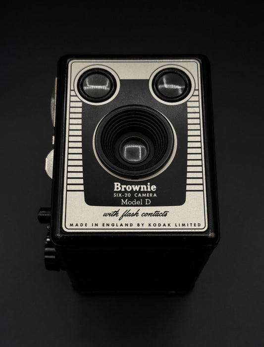 Kodak Brownie Six-20 Model D Camera - Fully Working 1950s Vintage Photography