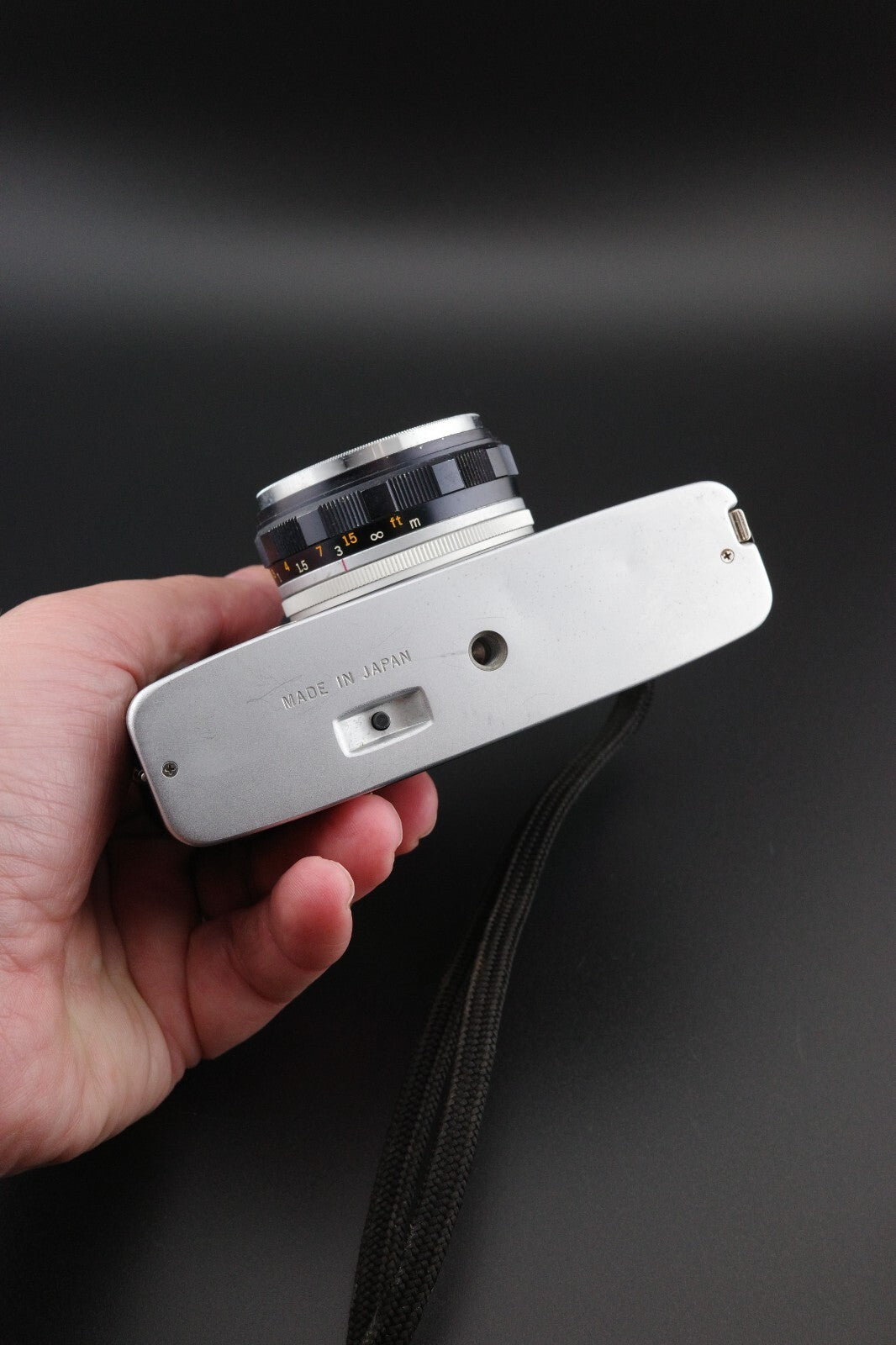 Olympus Trip 35 Vintage 35mm Film Camera - Winds, Fires With Faulty Light Meter