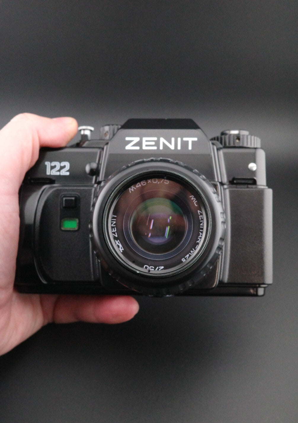 Zenit 122 35mm SLR + MC Zenitar-M2s 50mm f2 - Tested & Working and Near Mint