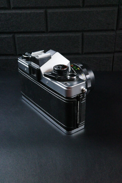 Vintage Praktica MTL 3 35mm SLR Camera + Helios 44-M f2 58mm Lens - Read Details