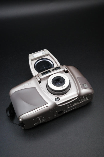 Kodak Advantix C800 Zoom APS Compact Film Camera Vintage - Not Film Tested