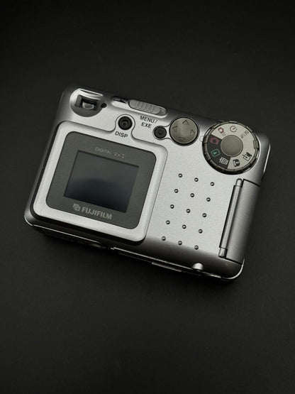 Fujifilm MX-1200 1.3MP Digital Camera + Batteries & Memory Card - Fully Working