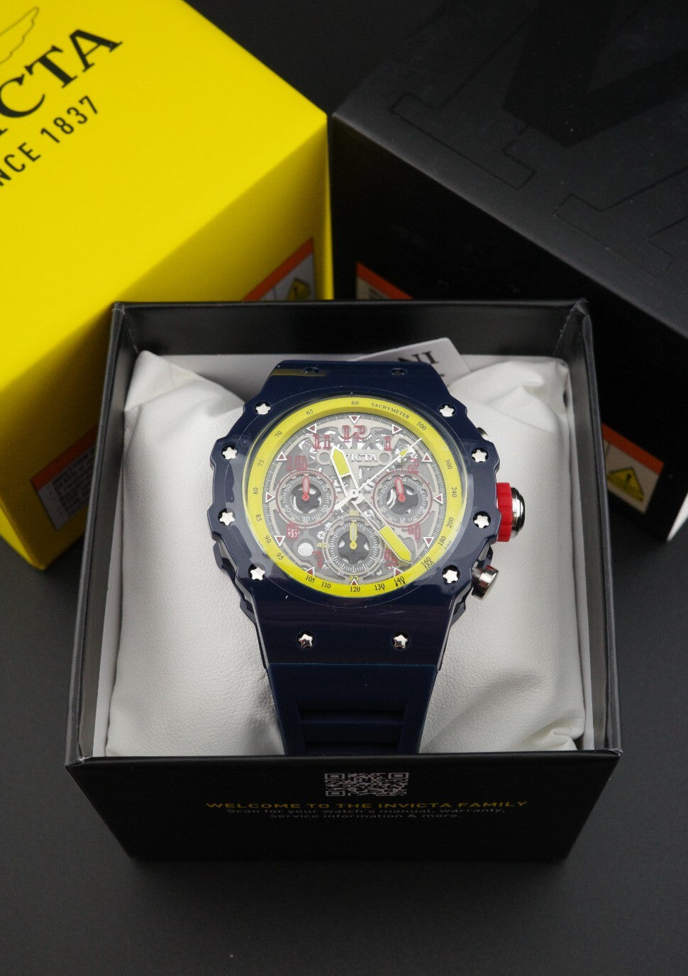 Invicta Racing Vaulthan 69661 Men’s Watch 44mm Dark Blue - Brand New & Boxed