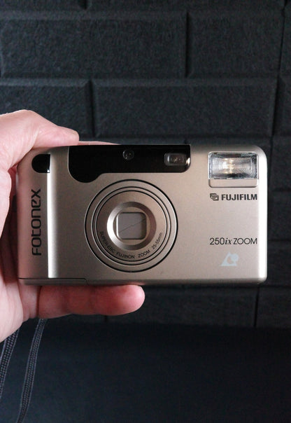 Fujifilm Fotonex 250ix Zoom Vintage APS Film Camera + Battery - Tested & Working