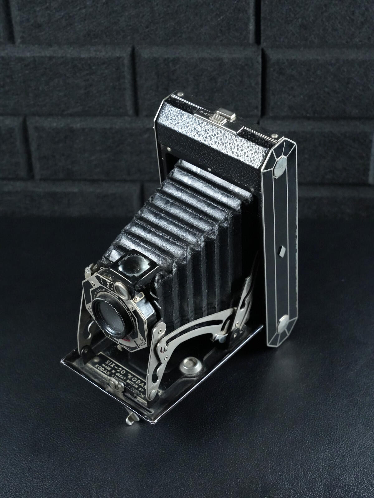 Kodak Folding Brownie Six-20 UK Model Vintage 1930's 620 Film Camera - Working