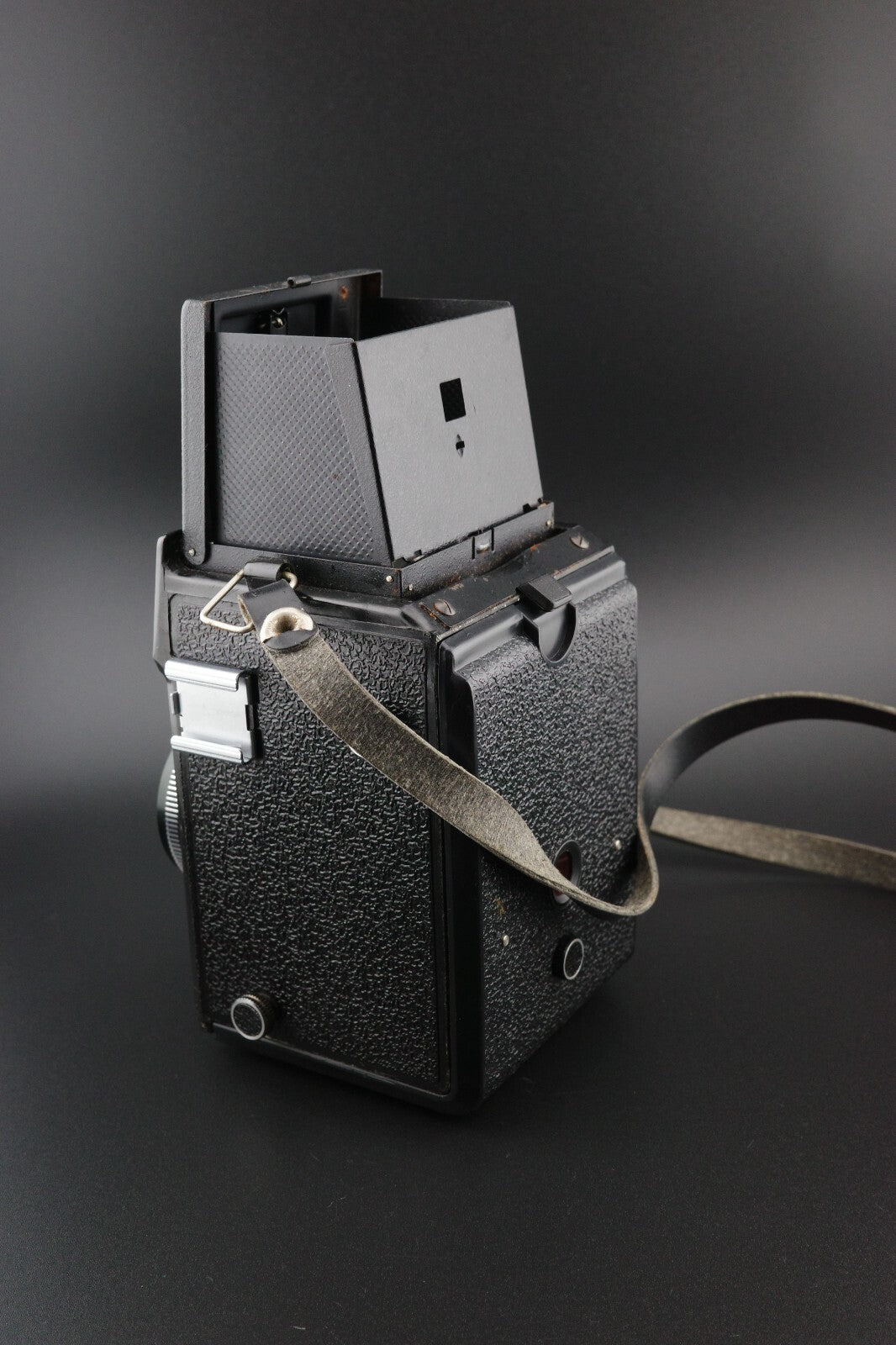Lomo Lubitel 166B Vintage 1980's 120 TLR Film Camera 75mm f/4.5 Tested & Working