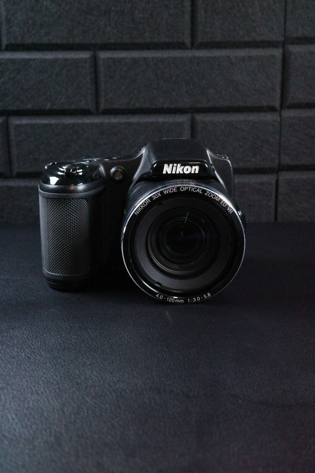 Nikon Coolpix L820 Digital Bridge Camera 16.1MP 30x Optical Zoom - Fully Working