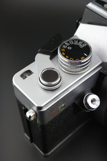 Praktica LB2 Vintage 35mm SLR + Helios 44M-4 58mm f2 M42 Film Tested & Working