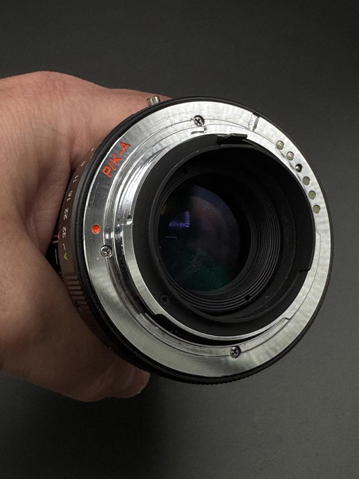 Vivitar 70-210mm f/4.5-5.6 MC Vintage Macro Focusing Zoom Lens Pentax PK Mount