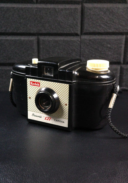 Kodak Brownie 127 Vintage 1950's  127 Roll Film Camera - Tested & Working