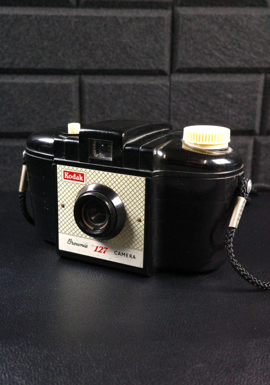 Kodak Brownie 127 Vintage 1950's  127 Roll Film Camera - Tested & Working