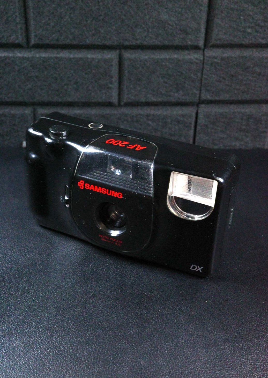 Samsung AF-200 Vintage 1990's 35mm Film Point + Shoot Camera - Tested & Working
