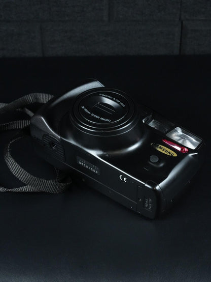 Samsung AF Zoom 1050 Vintage 1990's 35mm Film Camera - Tested & Working (W557)