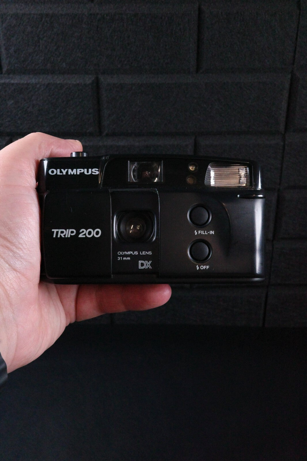 Olympus Trip 200 Vintage 1990's 35mm Point & Shoot Film Camera Tested & Working