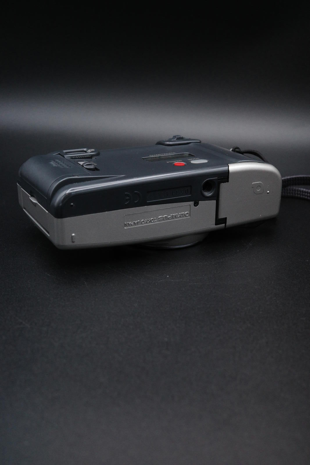 Olympus NewPic Zoom 90 Vintage APS Film Camera - Tested & Working