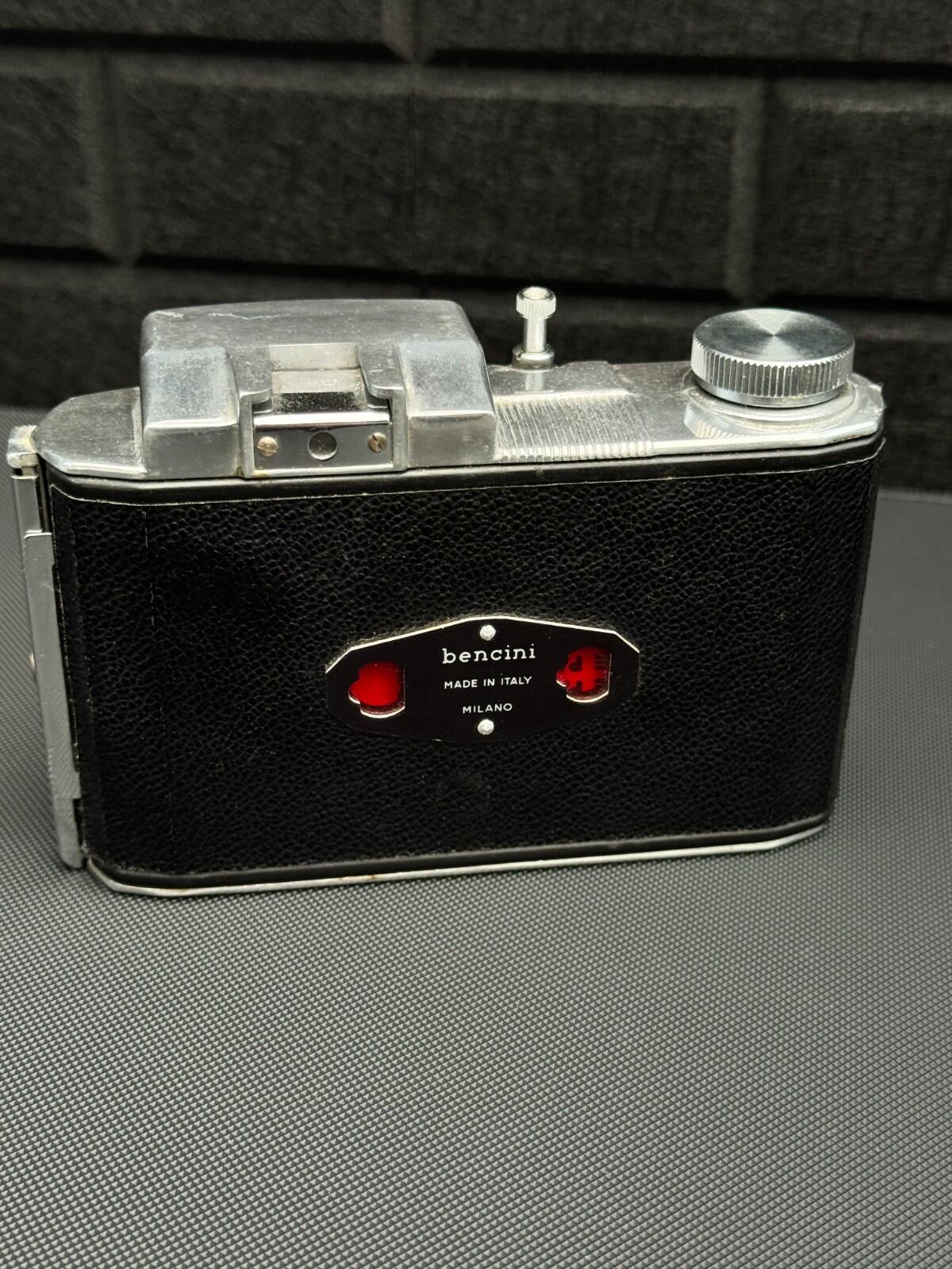 Bencini Koroll 24 S Vintage 1950's 120 Film Camera Winds & Fires (Read Details)