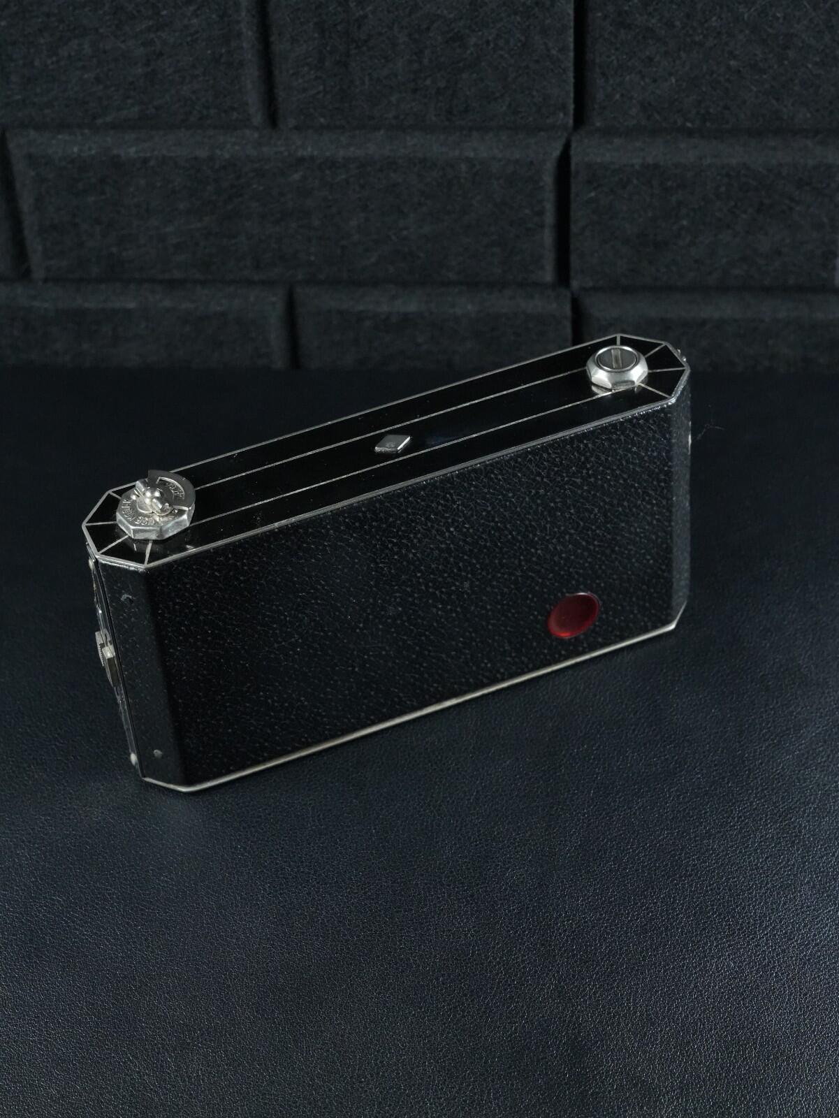 Kodak Folding Brownie Six-20 UK Model Vintage 1930's 620 Film Camera - Working