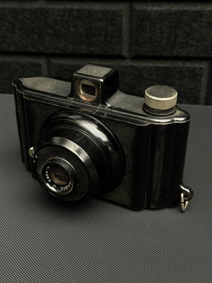 Photo Magic No. 4065 Vintage 1950's British Bakelite Camera - Working (G85)