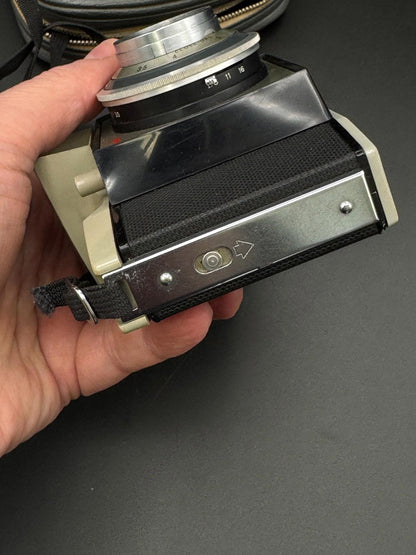 Kodak Brownie 44A 127 Vintage 1960's Film Camera & Case  - Faulty (D279)