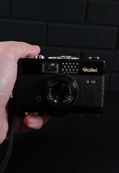 Rollei 35 B 35mm Compact Camera Carl Zeiss Lens + Case - Film Tested & Working