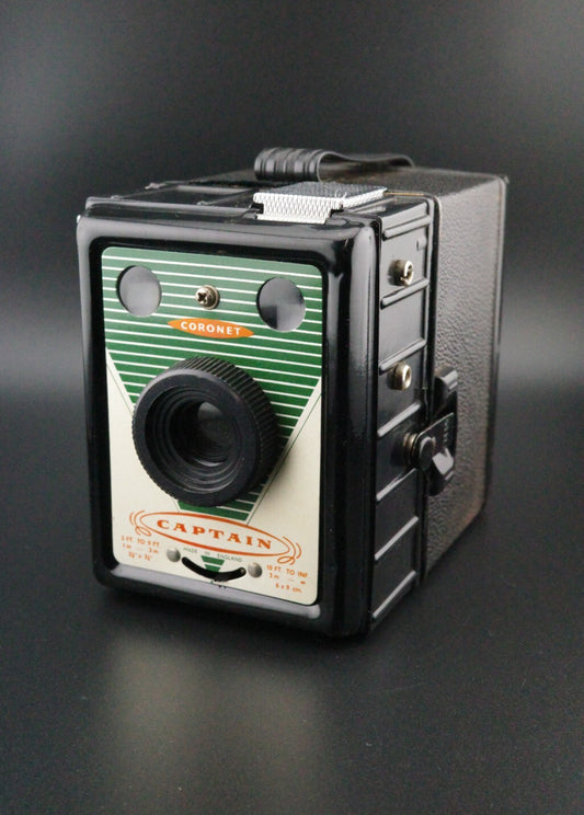 Coronet Captain Vintage 1950's 120 Film Box Camera 6x9 - Tested & Working