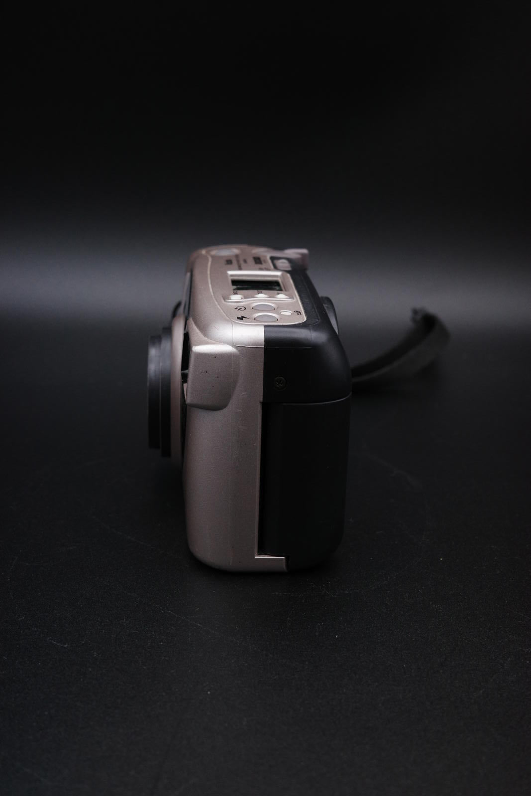 1999 Kodak Advantix F600 APS Film Camera - Compact & Stylish Tested & Working