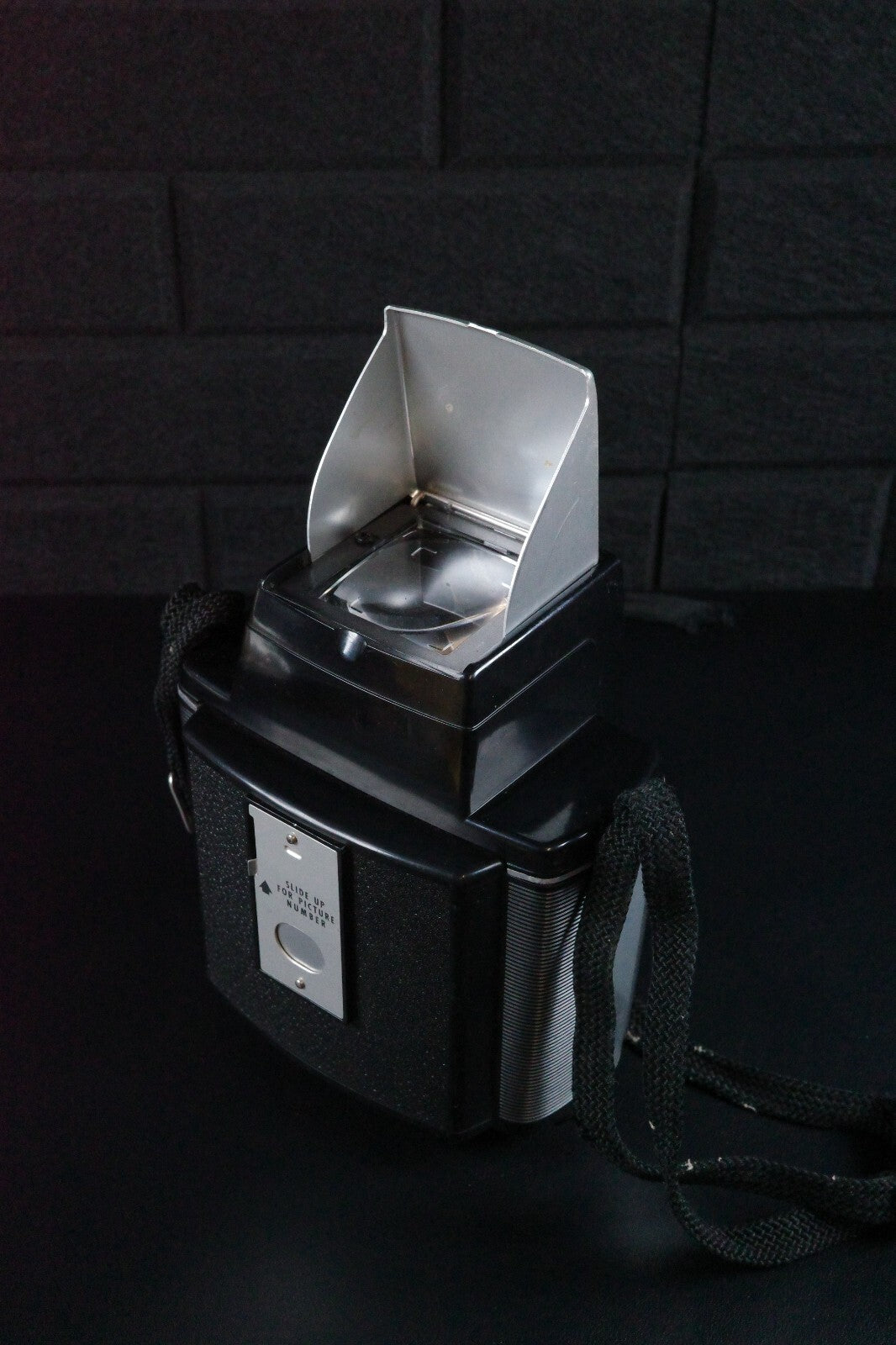Kodak Brownie Reflex 20 Vintage 1960's 620 Film Box Camera - Tested & Working