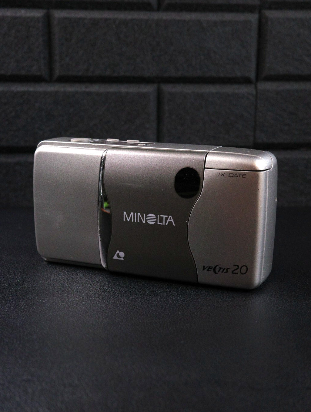 Minolta Vectis 20 Vintage 1990's APS Film Point and Shoot Zoom Camera - Working
