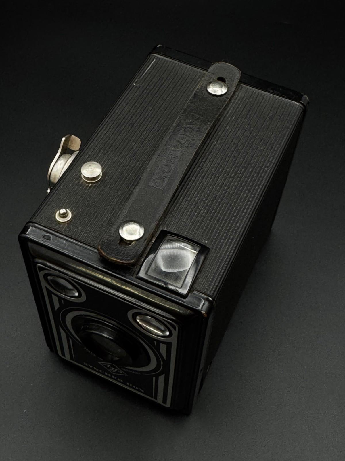 Vintage 1950s Agfa Synchro Box 120 Film Camera With Art Deco Design - Working