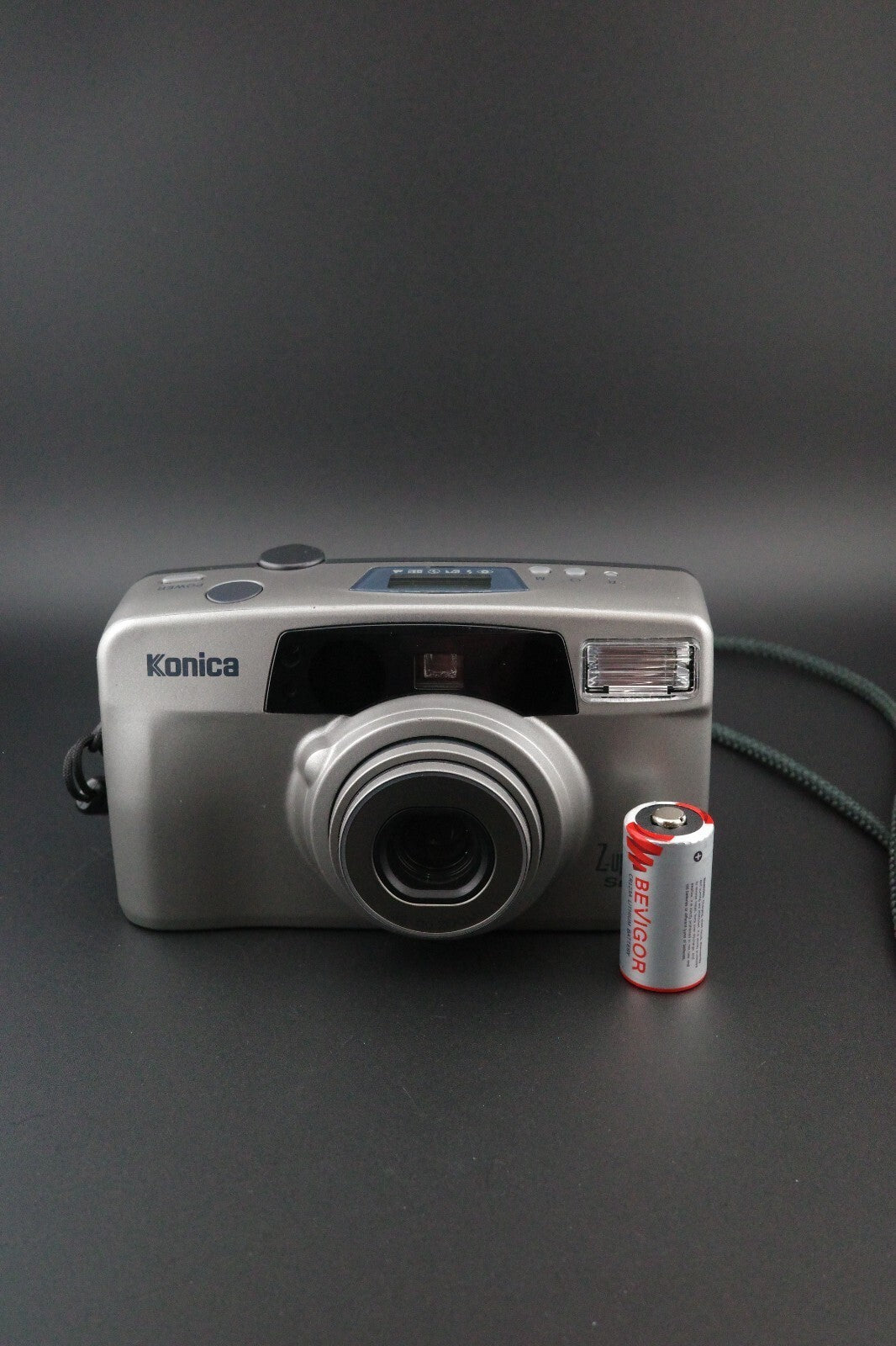 Konica Z-Up 110 Super 35mm Film Camera 38-110mm Film Tested Working New Battery