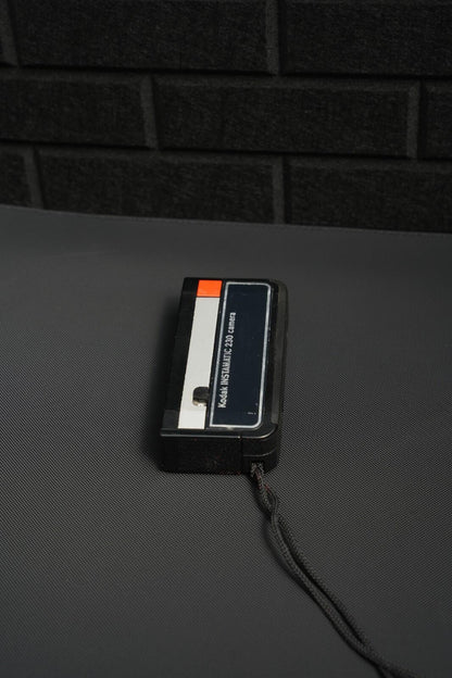 Kodak Instamatic 230 Vintage 1970's Film Camera Boxed - Faulty (H310)