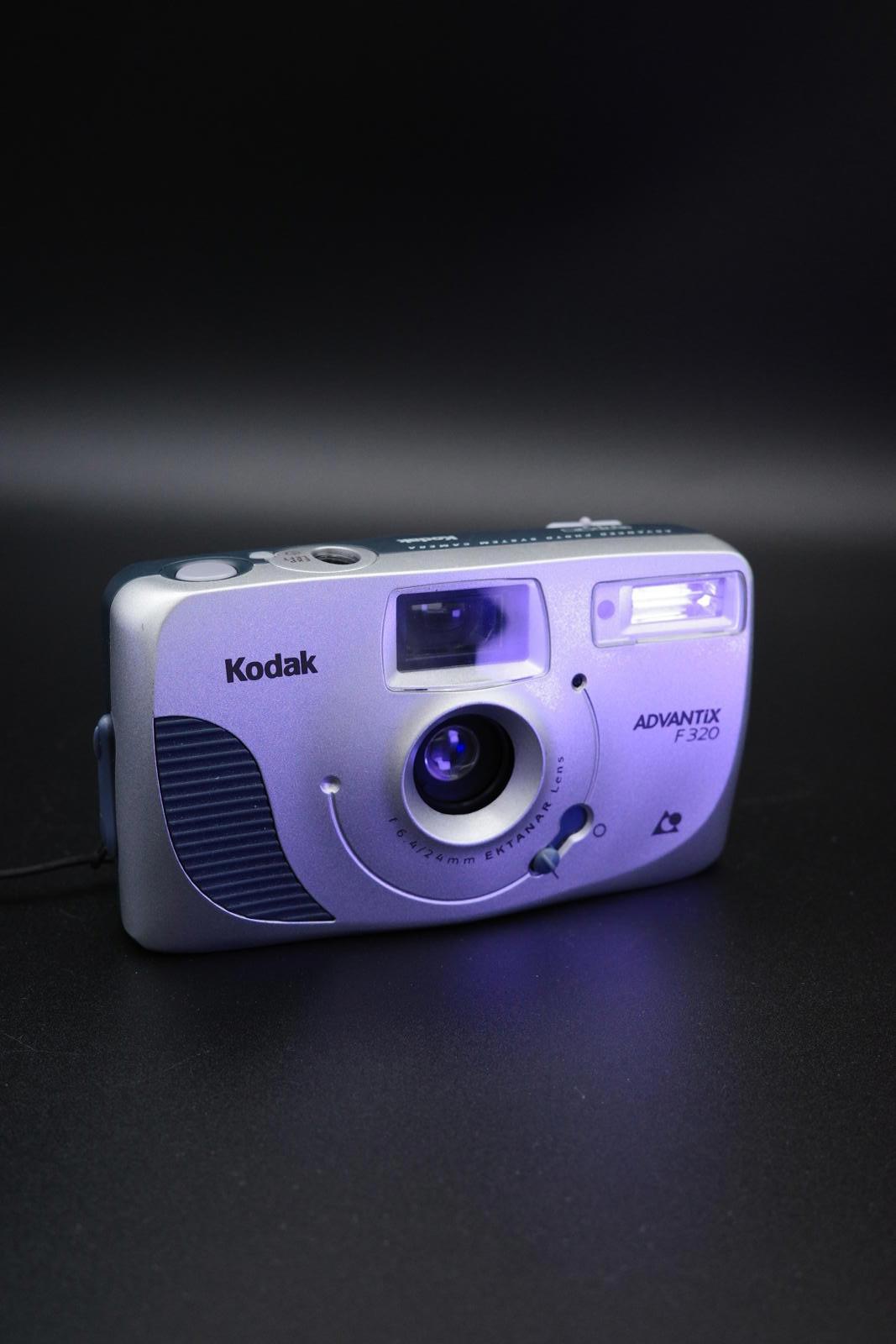 Kodak Advantix F320 APS Compact Film Camera – Excellent Working Condition