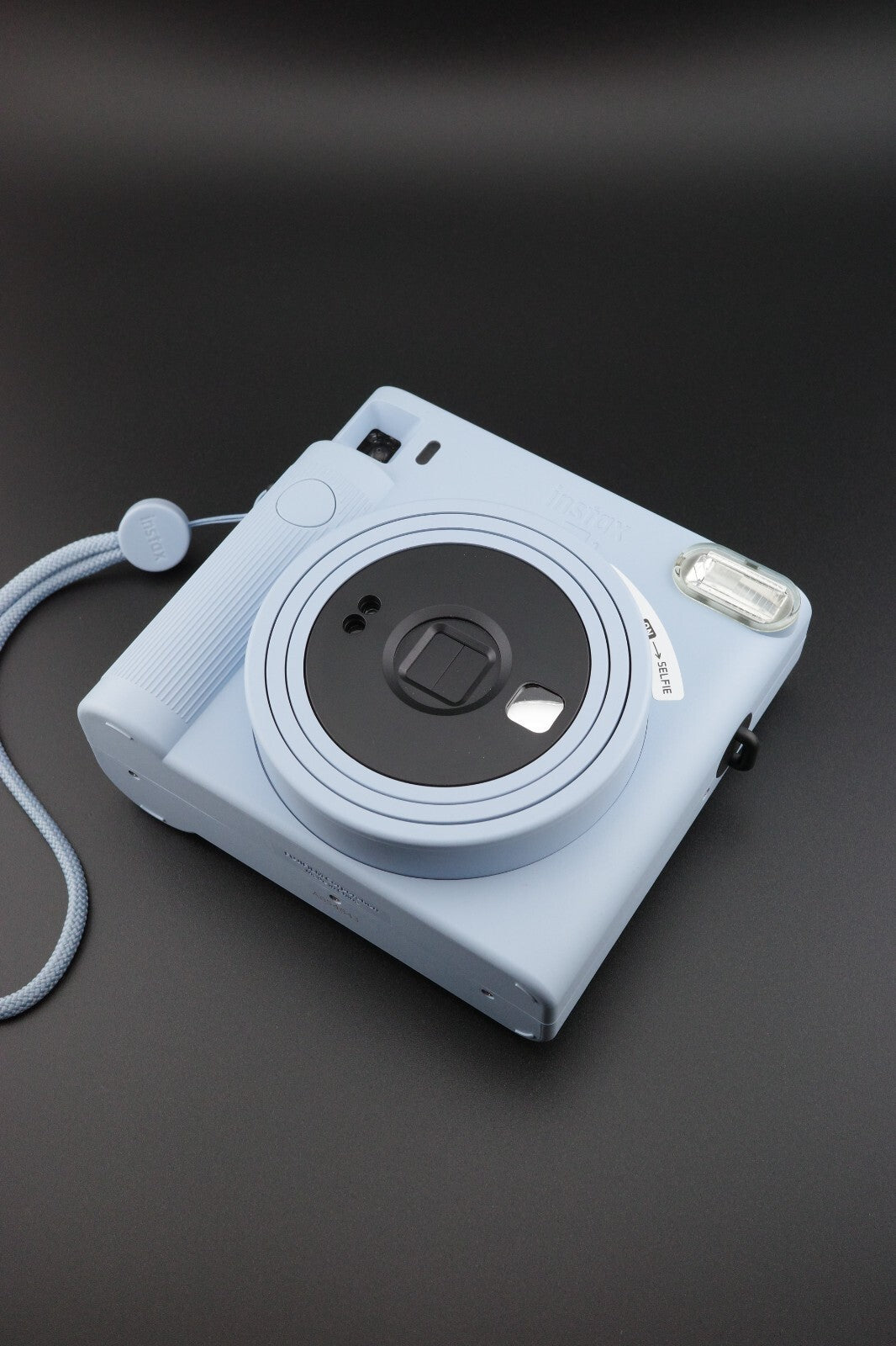 Fujifilm Instax Square SQ1 Instant Camera Glacier Blue + 4 Film Packs and Case