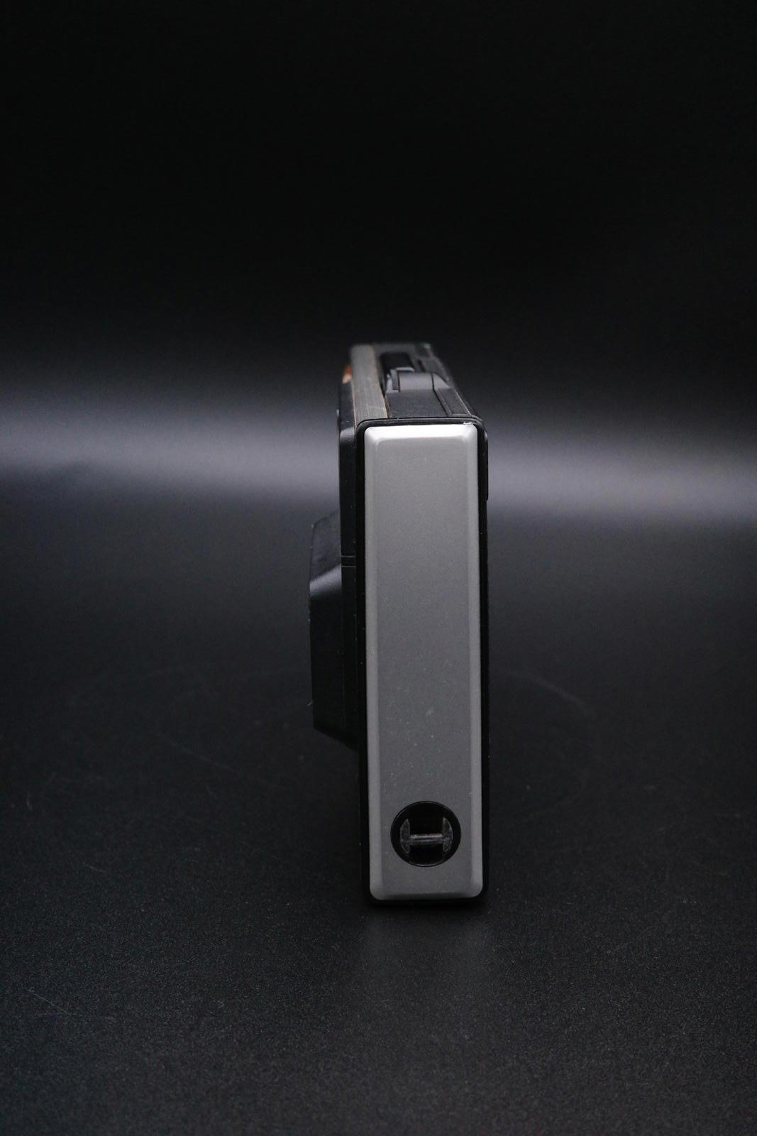 Kodak Disc 4000 Vintage Camera - Retro Design