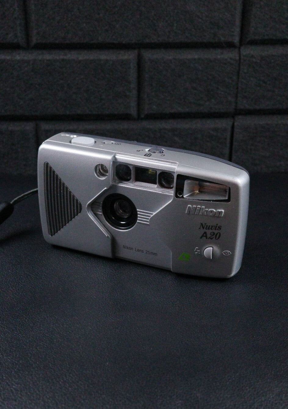 Nikon Nuvis A20 Vintage 1990's Point & Shoot APS Film Camera - Tested & Working