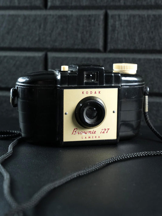 Kodak Brownie 127 Vintage 1950's 127 Roll Film Camera - Tested & Working (Y512)