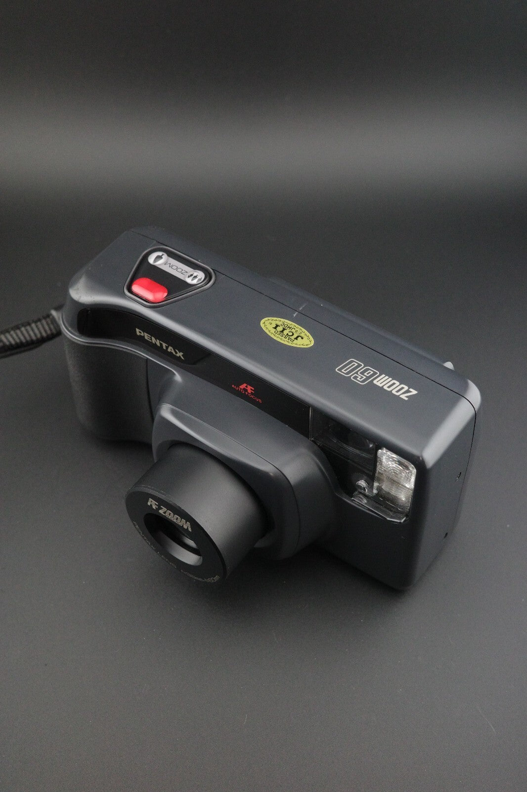 Pentax Zoom 60 AF 35mm Point and Shoot Film Camera Tested & Working (LCD Fault)