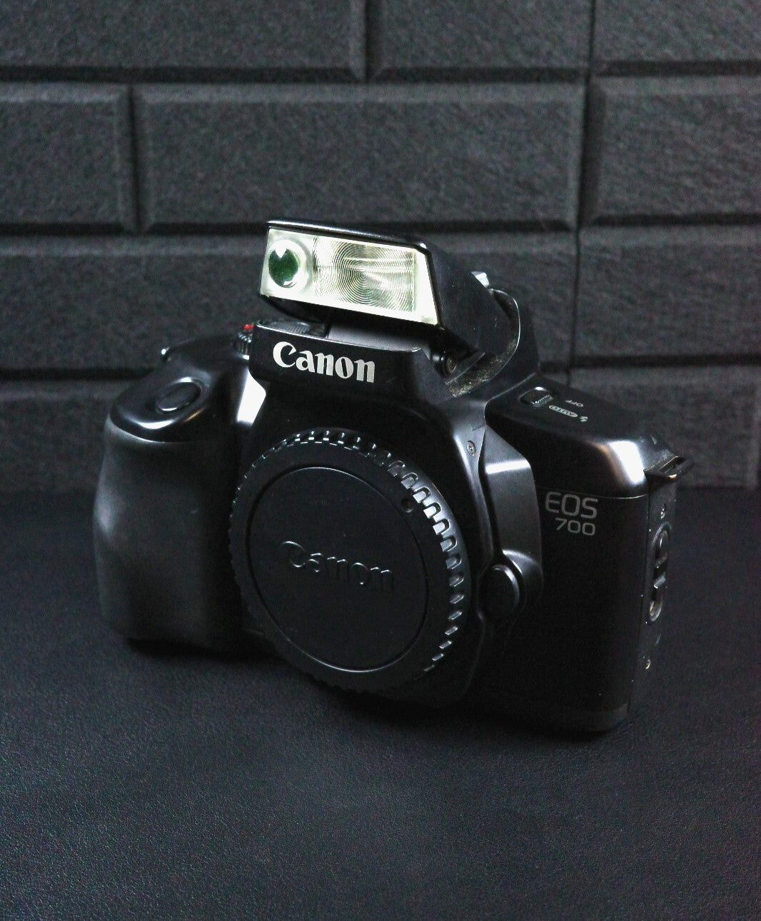 Canon EOS 700 Vintage 1990's SLR 35mm Film Camera Body - Film Tested & Working