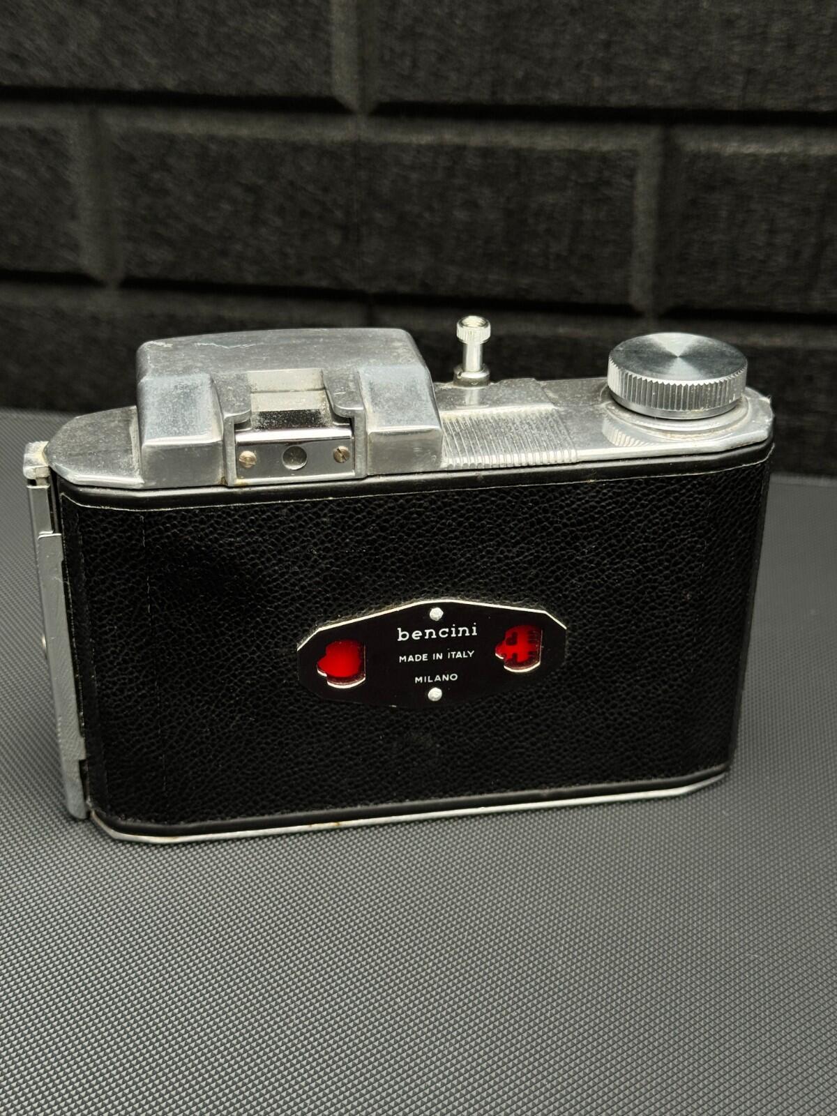 Bencini Koroll 24 S Vintage 1950's 120 Film Camera Winds & Fires (Read Details)