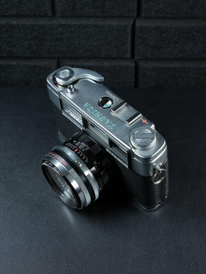 Yashica Lynx-1000 Vintage 1960's 35mm Film Rangefinder Camera - Faulty (Y511)